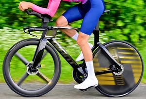GIANT TRINITY ADVANCED SL TT 2025 – Taille M – Shi... - 1