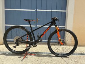 KTM myroon  - 1