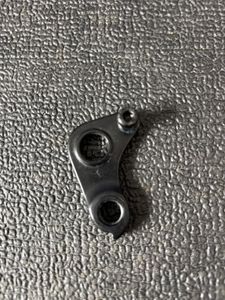 Patte de dérailleur  - 1