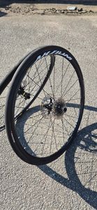 Paire de roues mavis aksyum  - 1