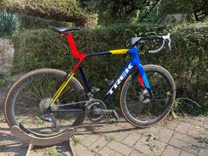 Trek Madone SLR 7  - 1