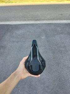 Selle vélo route Fizik Vento Argo R3 Adaptive 150m... - 1