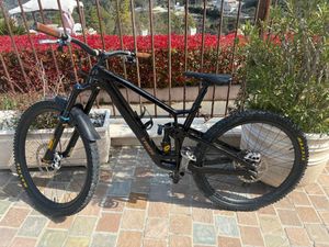 VTT  trek fioul ex 2025  - 1