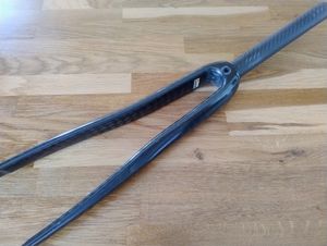 Fourche carbone Look - 1