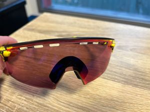 Oakley 2023 Tour De France Encoder Strike - 1