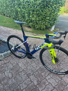 CUBE C-68X litening taille 52 - 1
