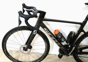 Vélo ultraléger SCOTT ADDICT RC ULTIMATE - 1