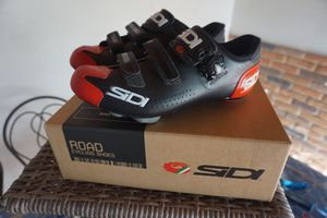 Vends chaussures cycliste route neuve - 1