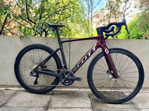 Scott addict eRIDE 30 ultegra di2 roues carbone - 1