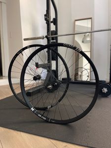 Roues DT Swiss XM1700 DEG DF - 1