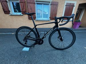 GIANT TCR ADVANCED PRO 0 Di2 12 V - 1