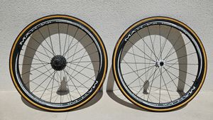 Roues carbones boyaux - 1