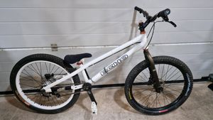 Vélo street trial/ Bmx Echo  - 1