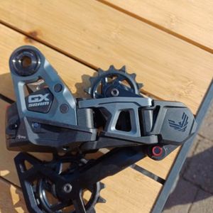 Dérailleur arrière SRAM Eagle GX AXS T-Type - 1