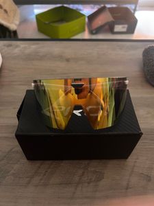 Lunettes, Ekoi - 1