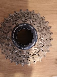 Cassette ultegra 11v neuve cs r8000 - 1