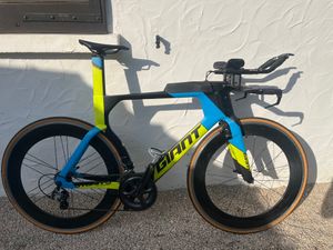 Vélo triathlon Giant Trinity taille ML - 1