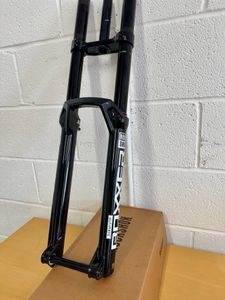 Fourche RockShox Boxxer Ultimate Charger 3 – 2025 - 1