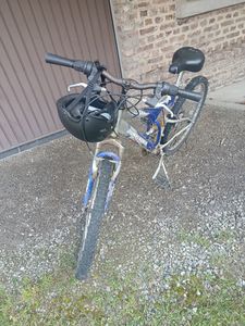 VTT bleu et gris  - 1