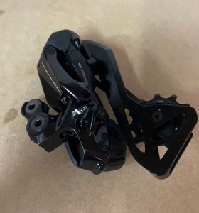Dérailleur arrière Shimano RD-R9250 Dura Ace Di2 - 1