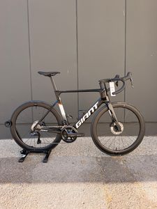 Vélo de route GIANT Propel Advanced Pro 0 Di2 - 1