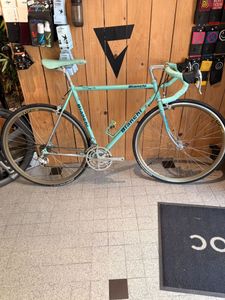 vélo route bianchi  Taille S  Excellent état - 1