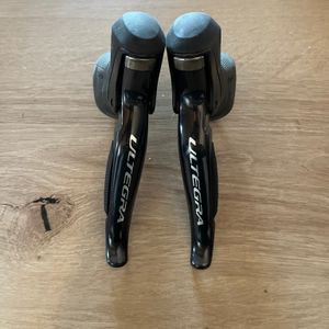 Manette shimano ultegra DI2  - 1