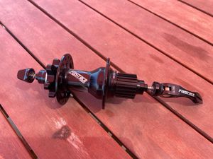 Moyeu générique VTT/GRAVEL Shimano Microspline 12V... - 1