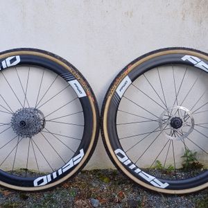 FFWD F4, DT Swiss 240s - 1