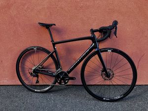 Specialized Tarmac SL6 Sport - 1