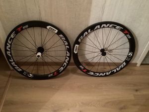 Paire de roues carbon gest t55 à boyaux neuve - 1