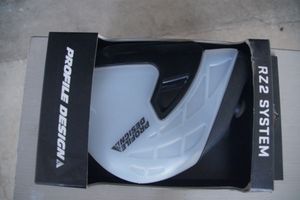 porte bidon/bidon aero profil design neuf - 1