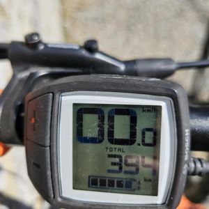 VTT électrique KTM - 1