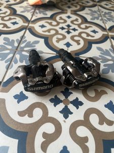 Pedales Shimano VTT quasi neuves - 1