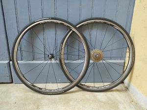 Roues carbone Shimano Dura Ace c24, vélo route cou... - 1