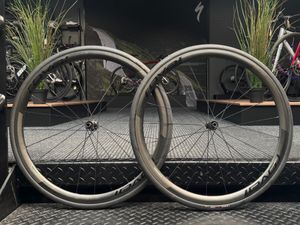 Roues Roval Alpinist CLX disc  - 1