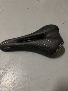 Selle Italia  Sport Gel Flow  - 1