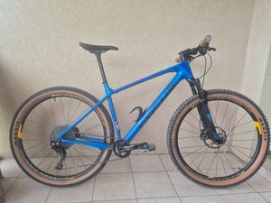 VTT Focus Raven 8.9 carbone - Taille L - 1