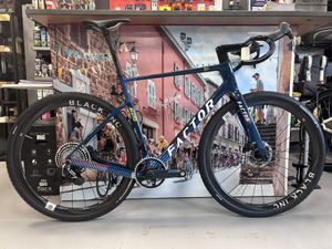 Neuf ! Factor Aluto Sram Force XPLR AXS Taille 56 - 1