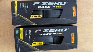 Pneus Pirelli P Zero TLR RS 30mm - 1