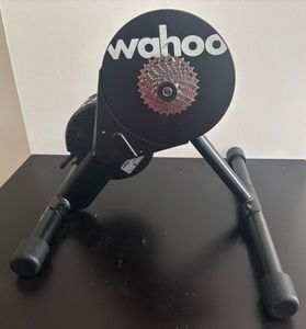Wahoo Kickr Core - 1
