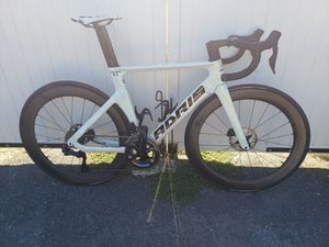 Adris vitesse - 1