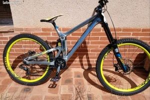 URGENT VTT DH PROPAIN RAGE 2018 UPGRADÉ - 1